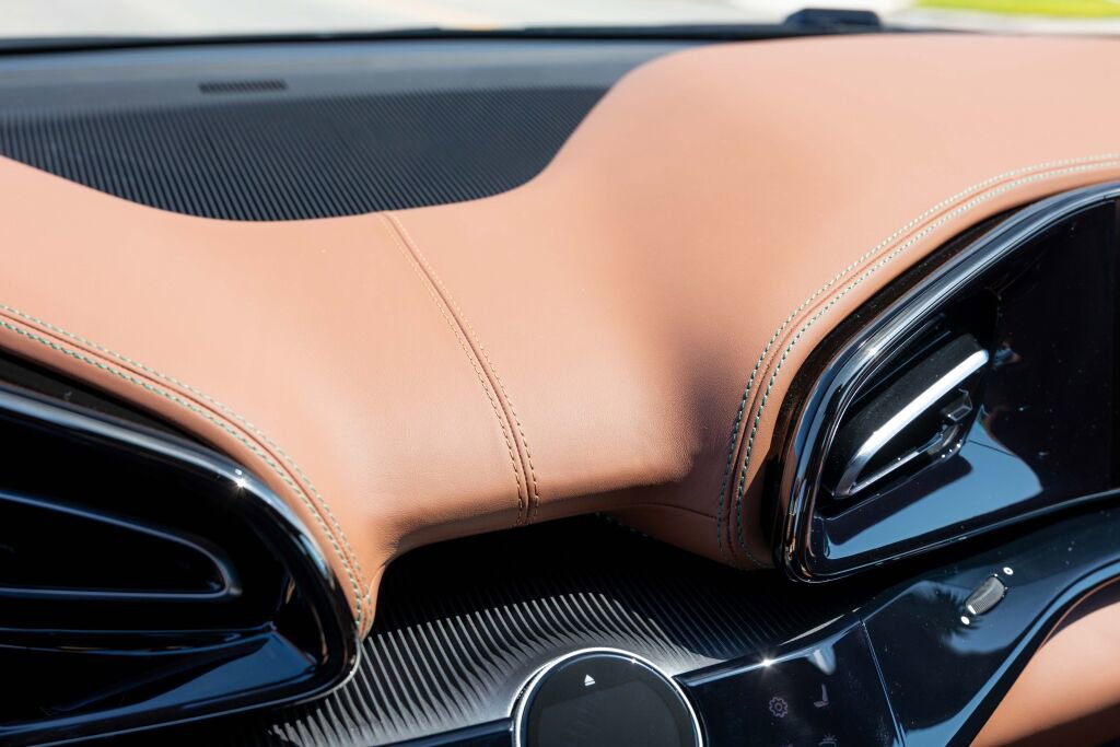 Certified 2024 Ferrari Purosangue image 61