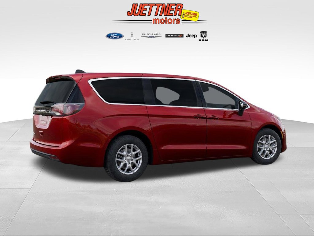 New 2026 Chrysler Voyager LX FWD image 7