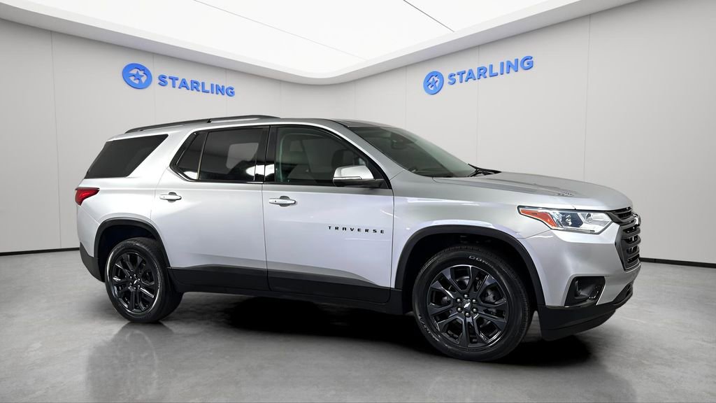 Used 2021 Chevrolet Traverse RS image 12