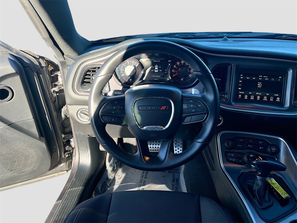 Used 2022 Dodge Challenger R/T w/ Blacktop Package image 20