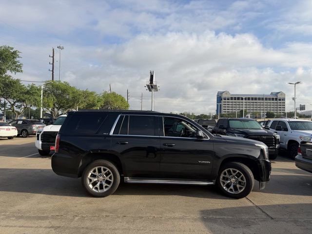 Used 2016 GMC Yukon SLT w/ HD Trailering Package image 4