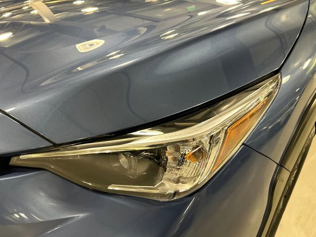 Used 2024 Subaru Crosstrek 2.0i AWD/4WD image 7