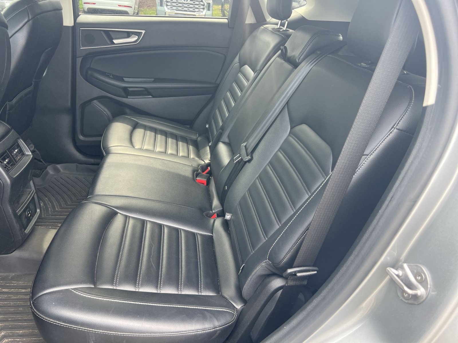 Used 2022 Ford Edge SEL AWD/4WD image 24