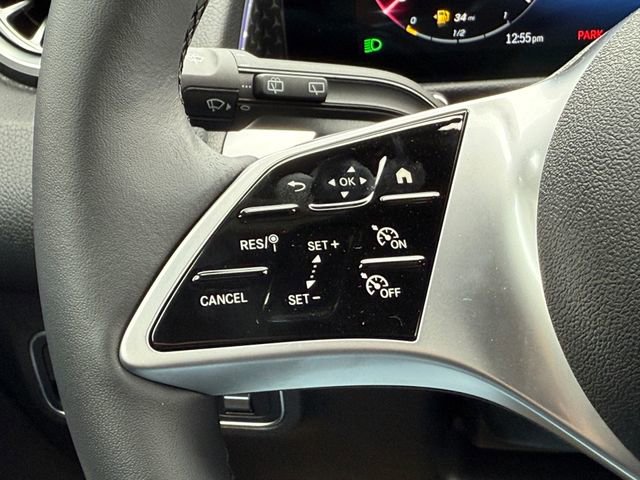 Used 2025 Mercedes-Benz GLB 250 4MATIC image 19