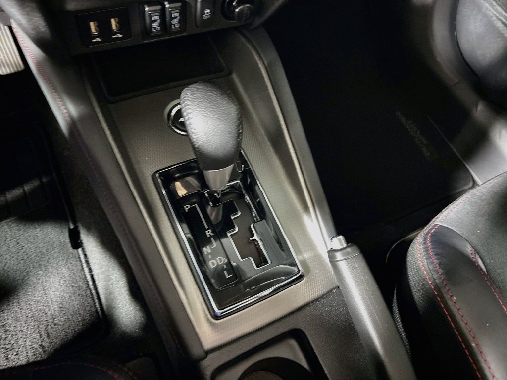 Used 2024 Mitsubishi Outlander Sport SE AWD/4WD image 17