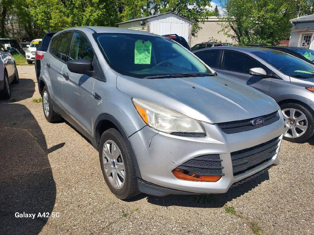 Used 2013 Ford Escape S FWD image 1