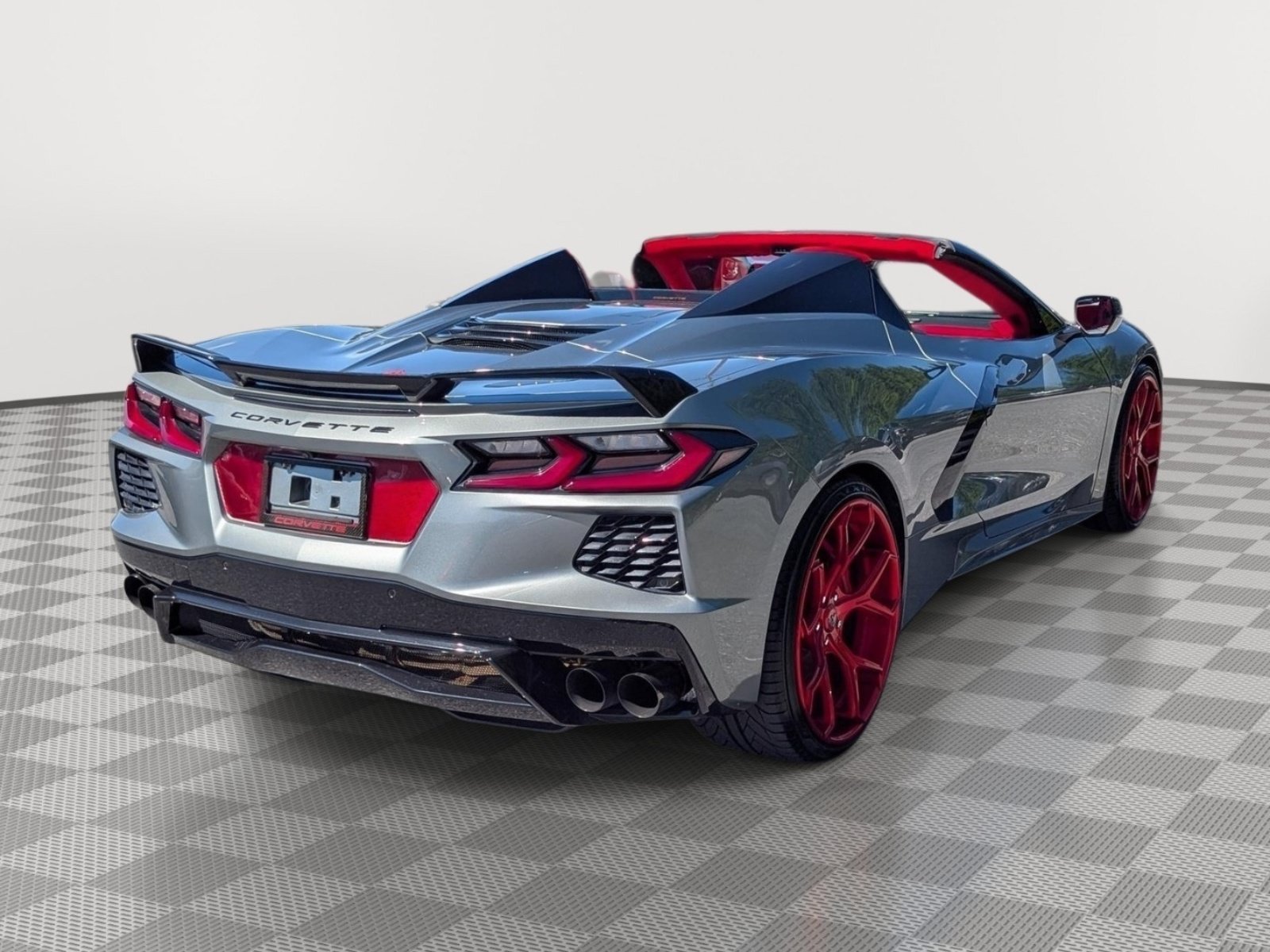 Used 2024 Chevrolet Corvette Stingray Premium Conv w/ Z51 Performance Package RWD image 5