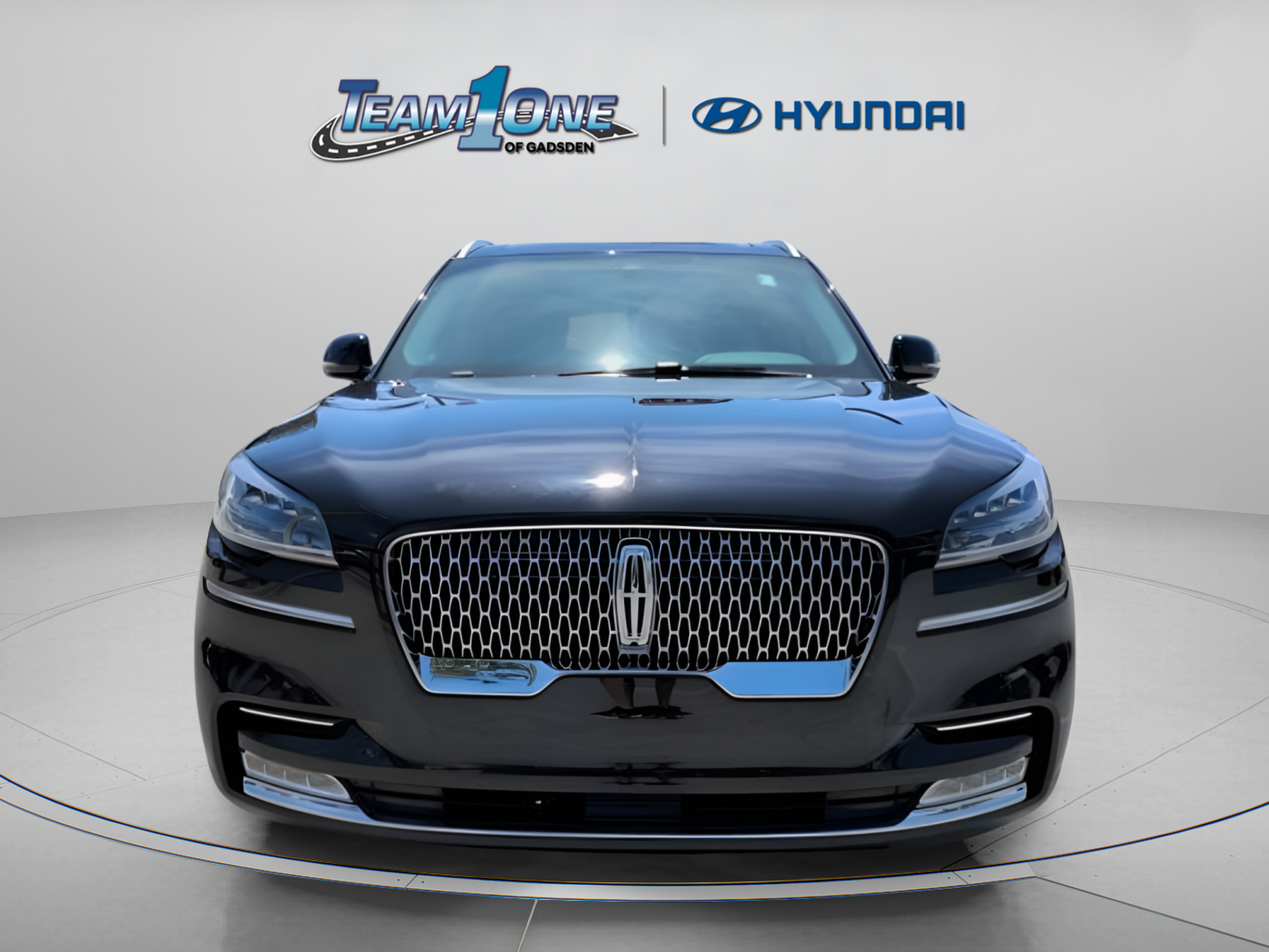 Used 2021 Lincoln Aviator Reserve w/ Elements Package Plus RWD image 2