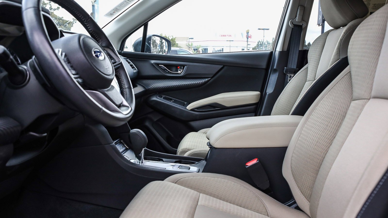 Used 2024 Subaru Ascent Premium w/ Convenience Package image 17