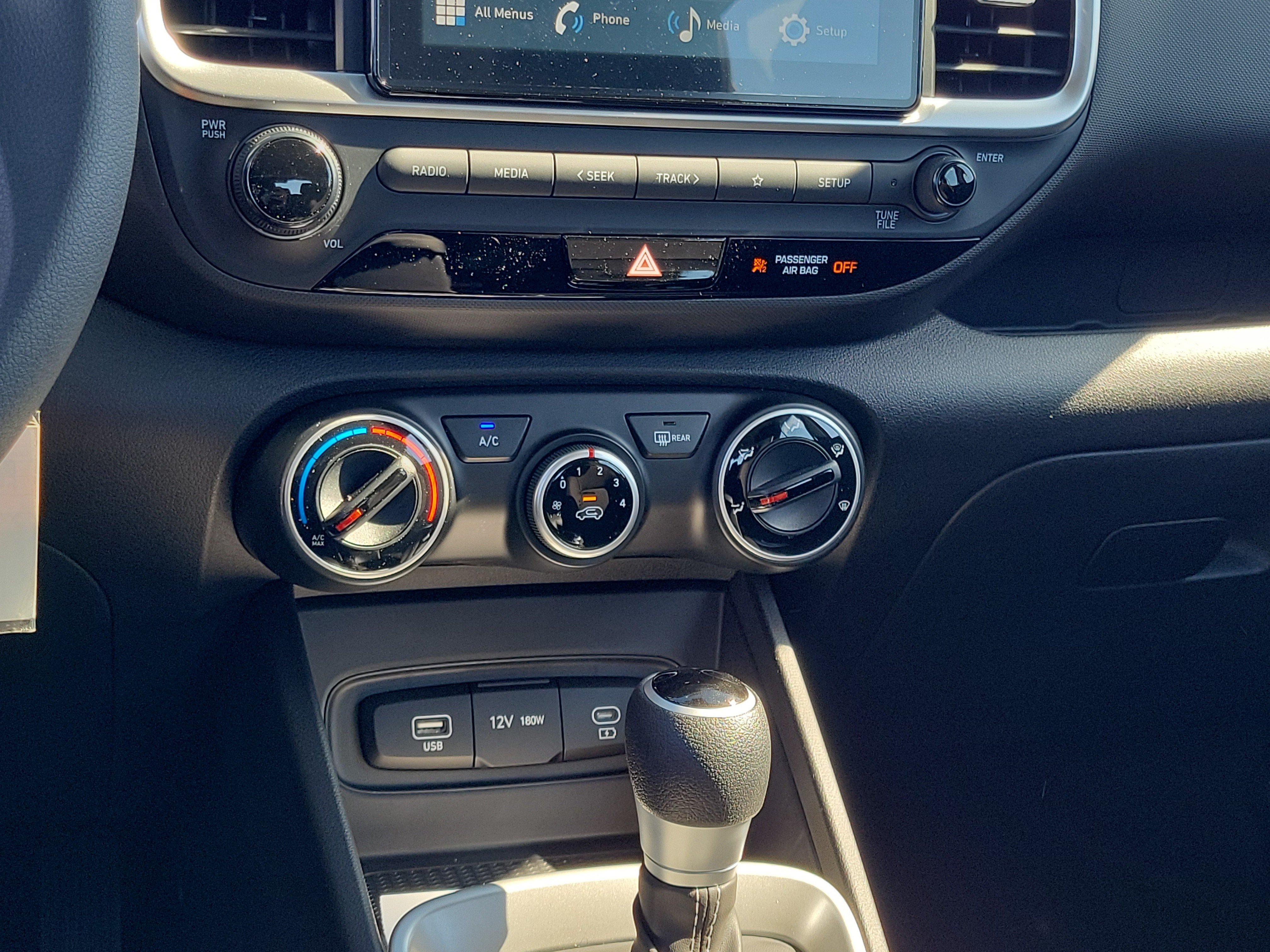 New 2026 Hyundai Venue SE FWD image 11