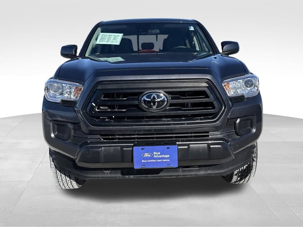 Used 2022 Toyota Tacoma SR image 3