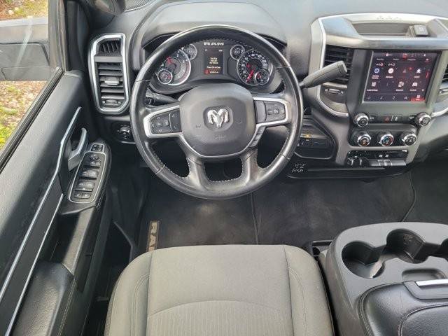 Used 2024 RAM 3500 Big Horn AWD/4WD image 17