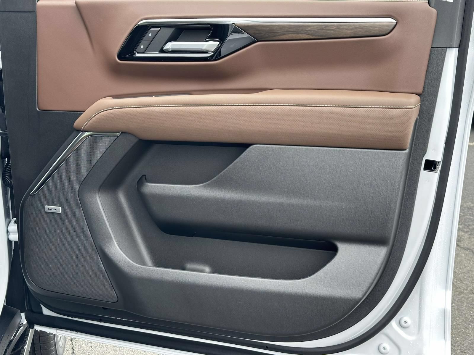 New 2026 Chevrolet Suburban High Country AWD/4WD image 26
