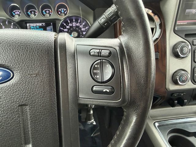 Used 2016 Ford F250 Lariat w/ Lariat Interior Package AWD/4WD image 19