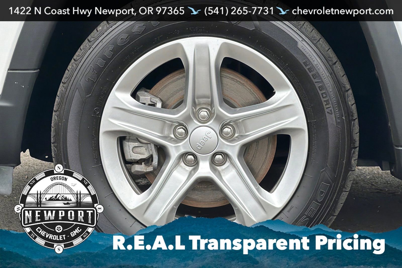 Used 2023 Jeep Compass Latitude AWD/4WD image 25