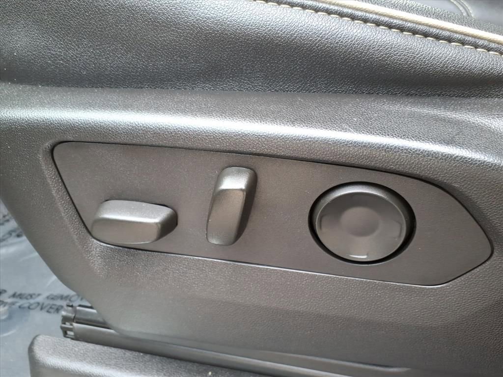 Used 2024 Chevrolet Tahoe Premier image 20