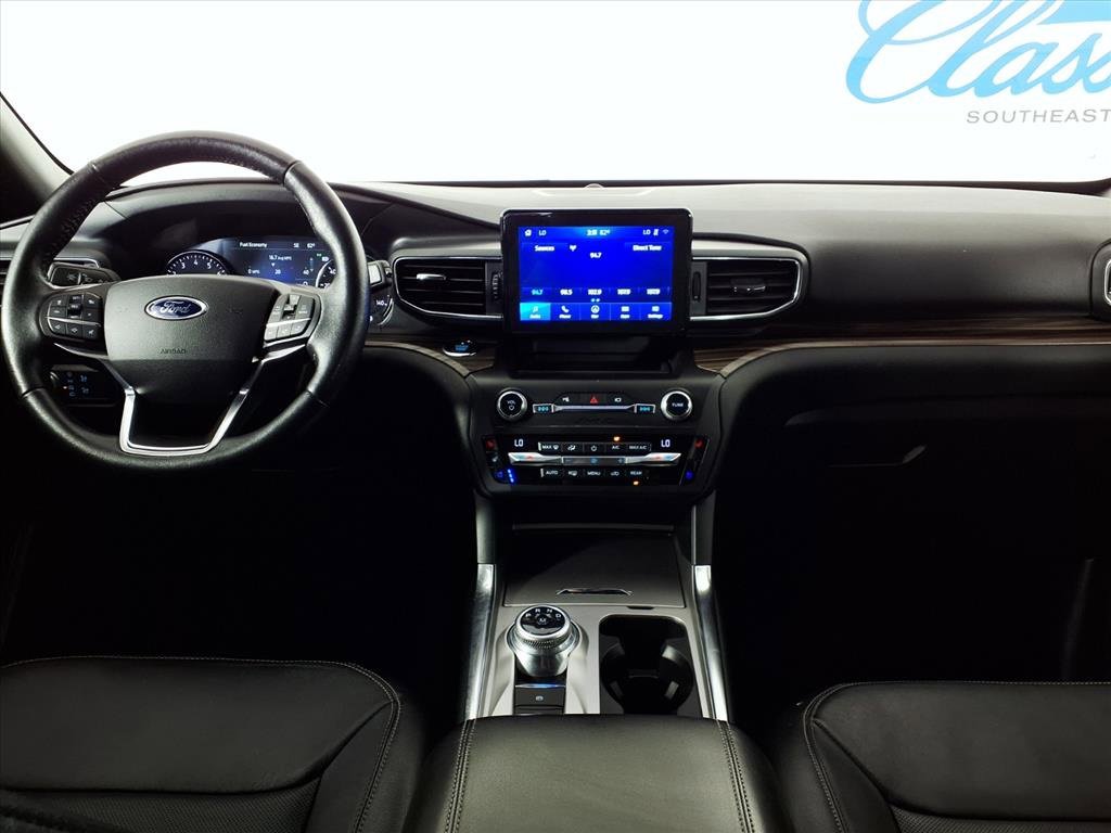 Used 2020 Ford Explorer Limited image 13