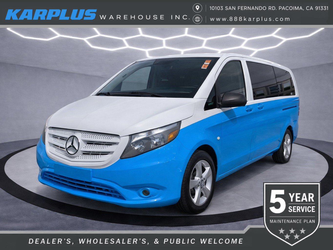 Used 2016 Mercedes-Benz Metris Passenger image 1
