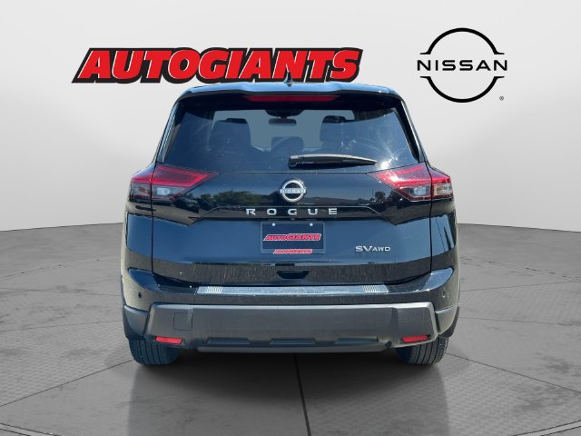 Used 2024 Nissan Rogue SV AWD/4WD image 5