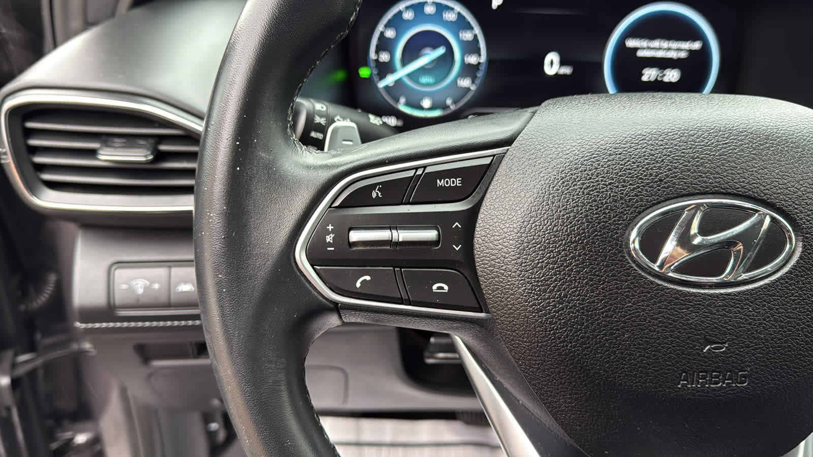 Used 2022 Hyundai Santa Fe SEL Premium w/ Cargo Package image 15