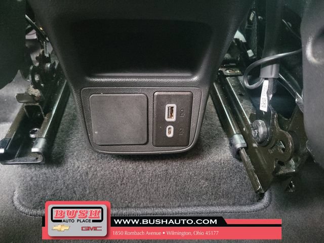 Used 2024 Buick Encore GX Sport Touring FWD image 12