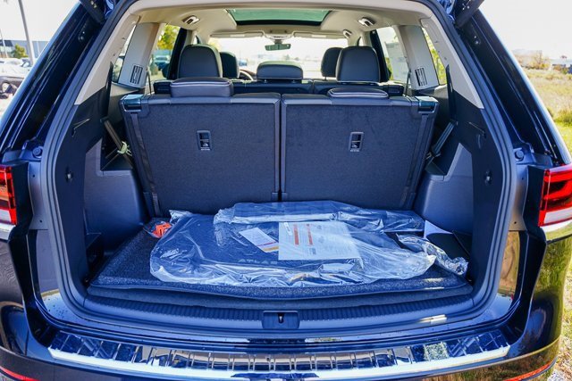 New 2026 Volkswagen Atlas SEL Premium R-Line image 33