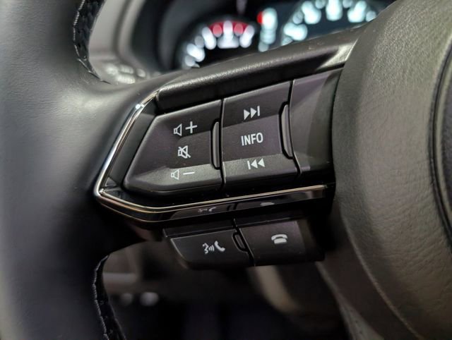 Used 2025 MAZDA CX-5 Signature AWD/4WD image 19