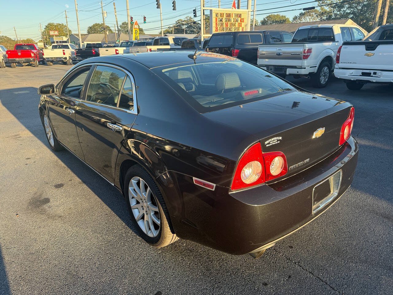 Used 2010 Chevrolet Malibu LTZ w/ HFV6 Engine Package FWD image 6