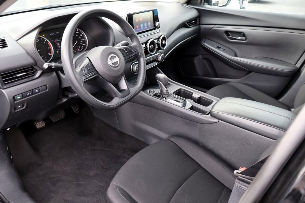 Used 2024 Nissan Sentra S FWD image 3