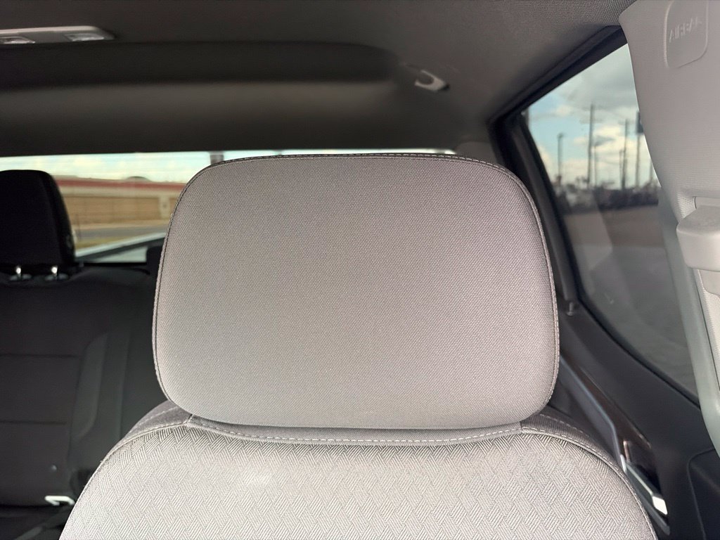 Used 2025 Chevrolet Silverado 1500 LT RWD image 16