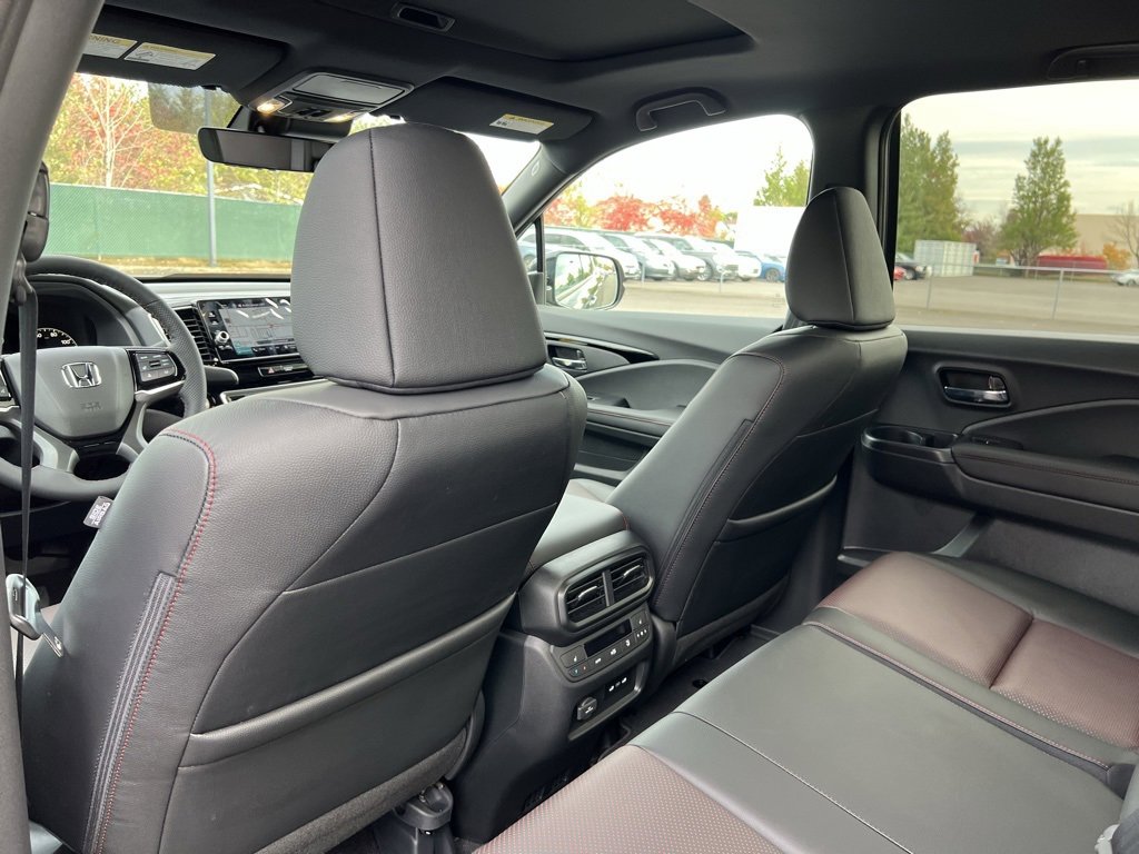 New 2026 Honda Ridgeline Black Edition image 28