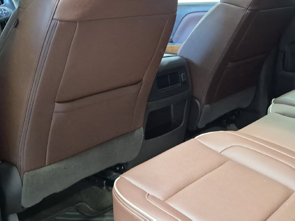 Used 2018 Chevrolet Silverado 1500 High Country AWD/4WD image 23