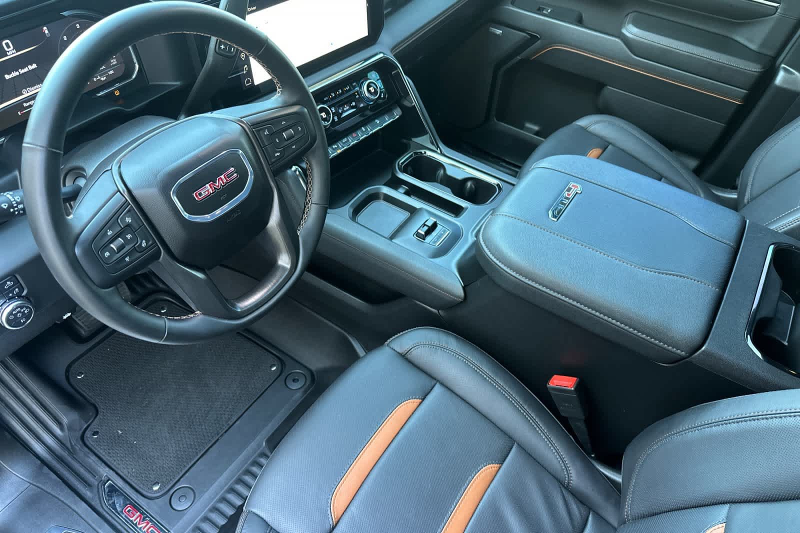 Used 2024 GMC Sierra 3500 AT4 w/ AT4 Premium Plus Package AWD/4WD image 11
