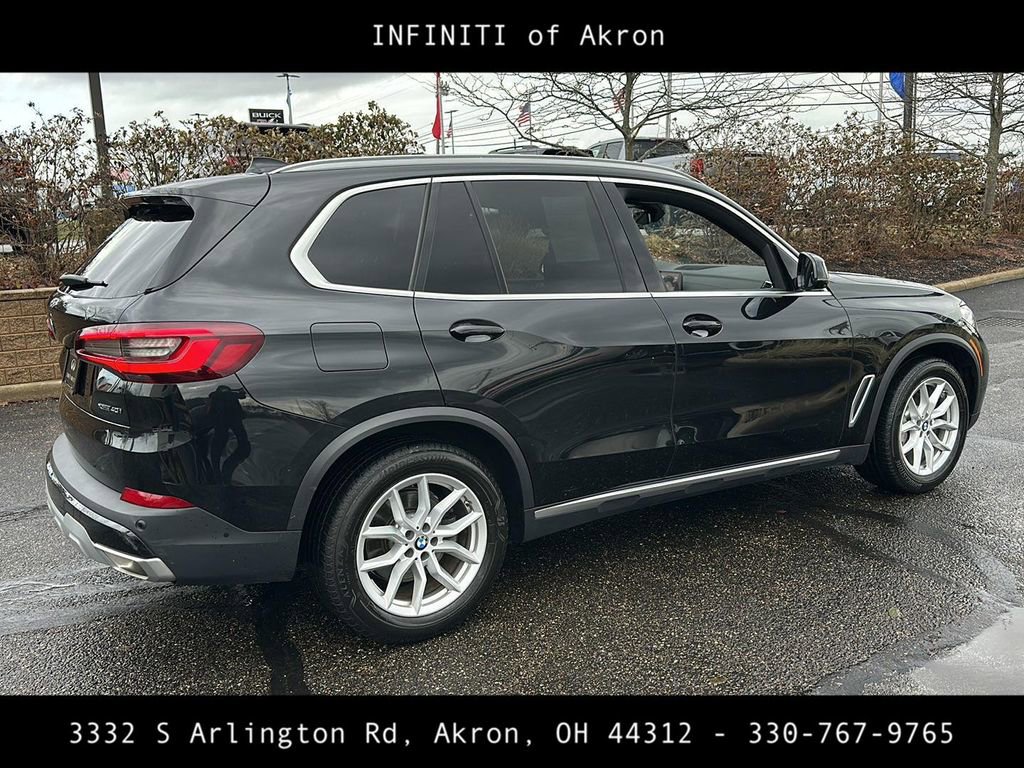 Used 2023 BMW X5 xDrive40i w/ Premium Package image 14