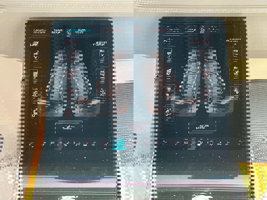 New 2025 Cadillac Escalade Sport Platinum w/ LPO, ONYX Package image 21