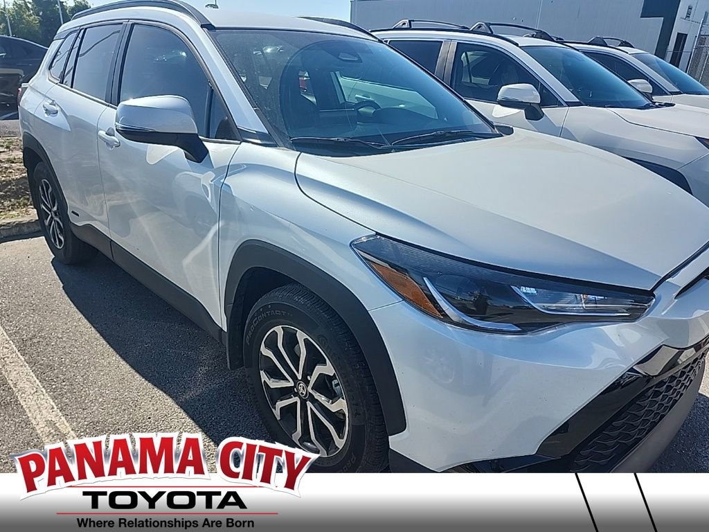 Used 2024 Toyota Corolla Cross SE