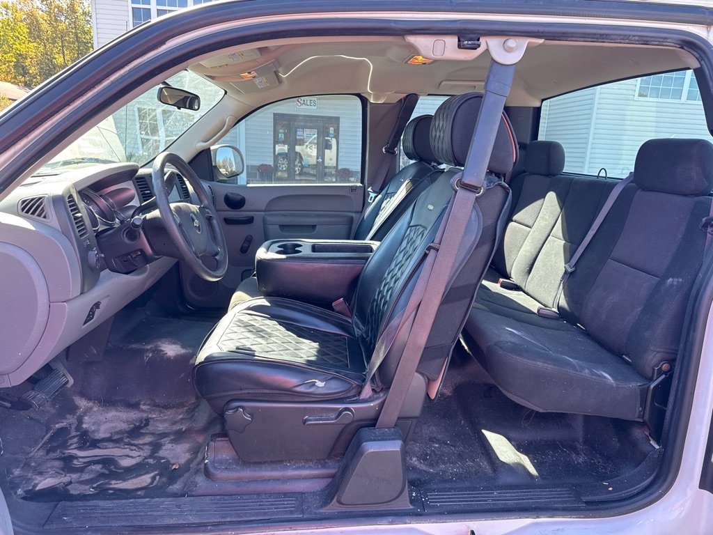 Used 2011 Chevrolet Silverado 2500 W/T RWD image 12
