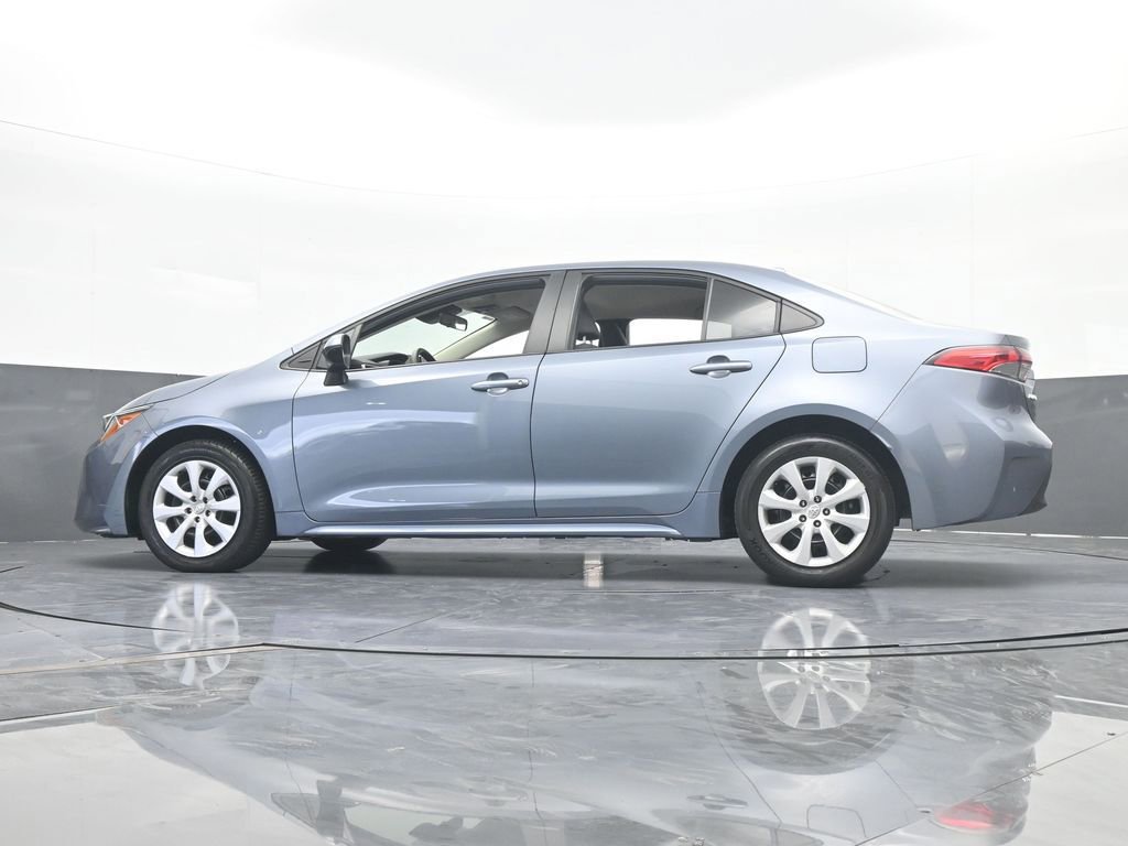 Used 2024 Toyota Corolla LE image 56