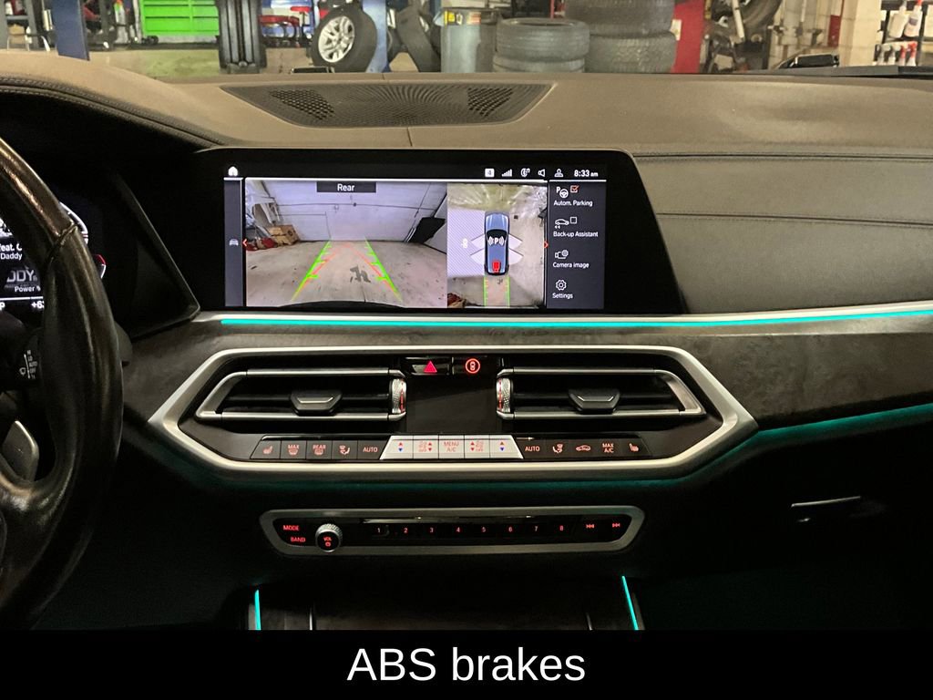 Used 2023 BMW X5 xDrive40i w/ Premium Package image 9