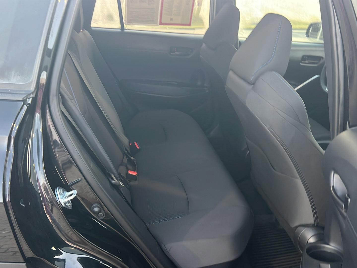 Used 2025 Toyota Corolla Cross AWD Hybrid image 12