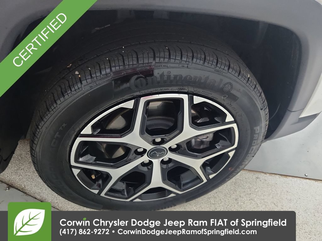 Certified 2025 Jeep Compass Limited AWD/4WD image 31