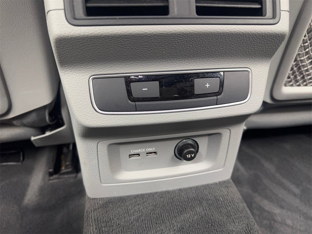 Used 2022 Audi Q5 2.0T Premium w/ Convenience Package image 73