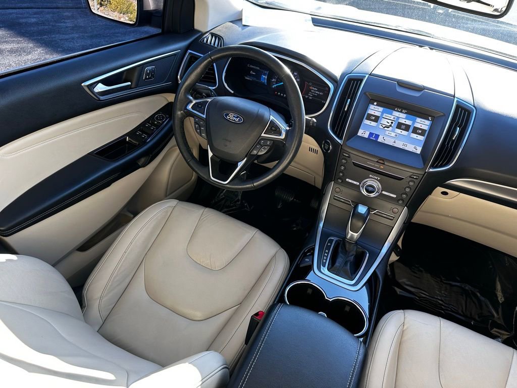Used 2018 Ford Edge Titanium w/ Technology Package image 31