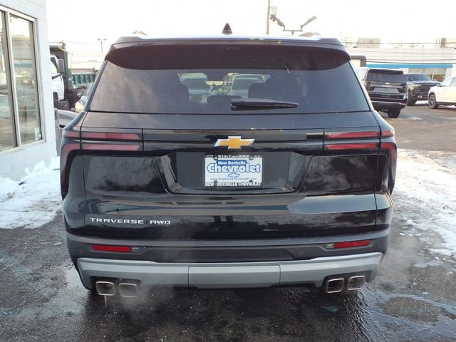 Used 2026 Chevrolet Traverse LT w/ Driver Confidence Package AWD/4WD image 5