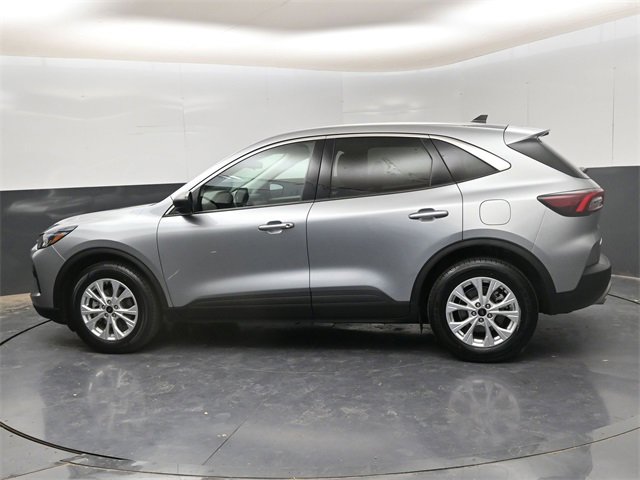 Used 2024 Ford Escape Active w/ Cold Weather Package image 5