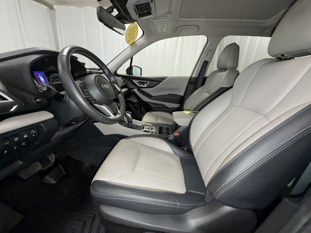 Used 2024 Subaru Forester Limited AWD/4WD image 11