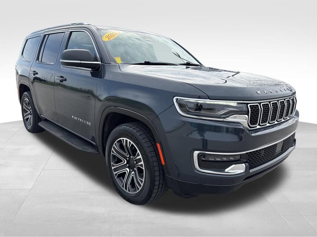 Used 2024 Jeep Wagoneer 4WD w/ Premium Group I image 3