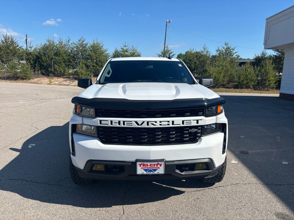 Used 2020 Chevrolet Silverado 1500 Custom w/ Custom Value Package AWD/4WD image 5