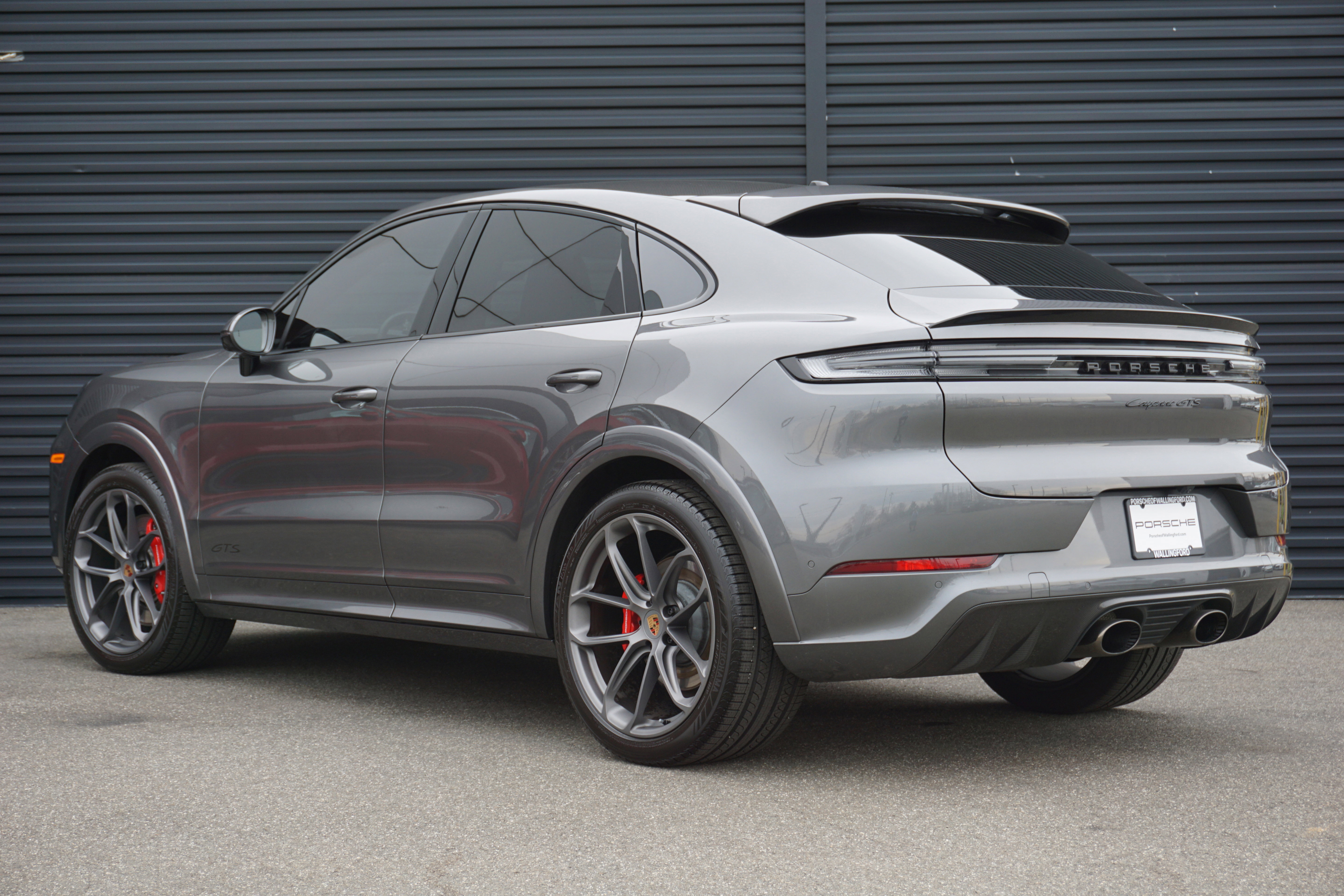 Certified 2025 Porsche Cayenne GTS image 3