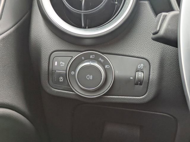 Used 2024 Alfa Romeo Stelvio Veloce image 32